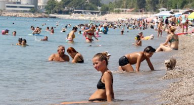 Antalya'da termometreler 48 dereceyi gördü