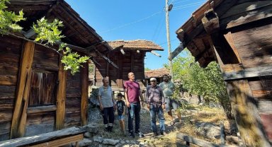 Başkan Kotan tarihi ambarları inceledi