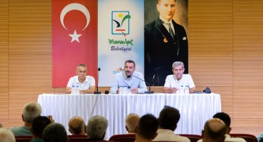 Başkan Vekili Çiçek, muhtarlarla bir araya geldi