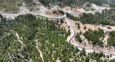 Büyükşehir'in kırsalda yol atağı sürüyor