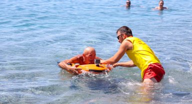 Büyükşehir'in robot cankurtaranları iş başında