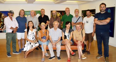 Çok özel bir sergi