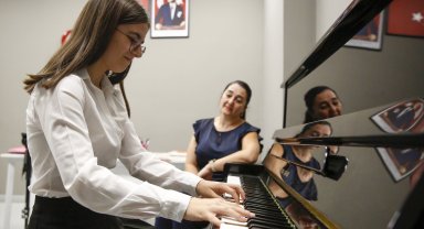 İsmail Baha Sürelsan Konservatuvarı'nda yeni sezon kayıtları başlıyor