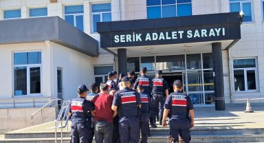 Jandarmadan 'şantaj ve tehdit' operasyonu