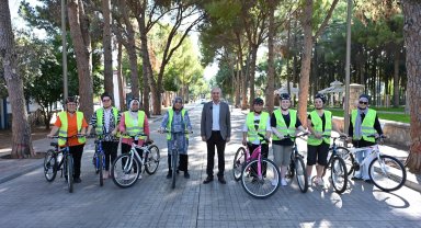Kocagöz'den bisiklet eğitiminde kadınlara tam destek