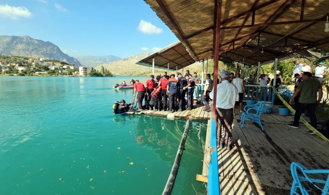 Tatile geldi, baraj gölüne düşen terliğini almak isterken boğuldu