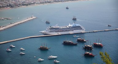 Antalya - Kruvaziyer turizminde 12 yılın 'temmuz' rekoru Video eklendi