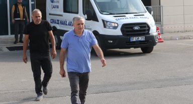 Antalya'da oda başkanının 2 kişiyi öldürdüğü olay kamerada