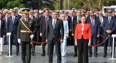Antalya'da Zafer Bayramı kutlandı