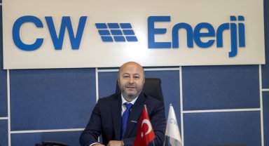 Avrupa'nın en büyük güneş hücresi üretim tesisi üretime geçti