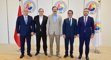 Başkan Güngör, Manavgat iş dünyasının sorunlarını Ankara'ya taşıdı