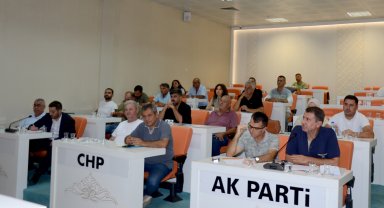 Belediye meclisinde gündem Serik Spor