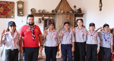 Büyükşehir izcileri Akseki'de kampta