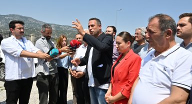 CHP'li Başarır, Muhittin Böcek'i ziyaret etti