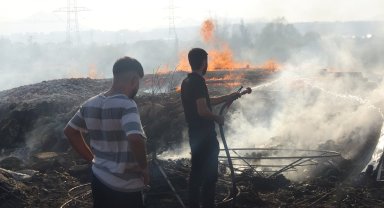 Hurdacı deposunda korkutan yangın
