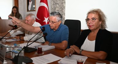 Kemer Belediyesi'nde ağustos meclisi