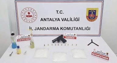 Uyuşturucu operasyonunda 2 şüpheli tutuklandı