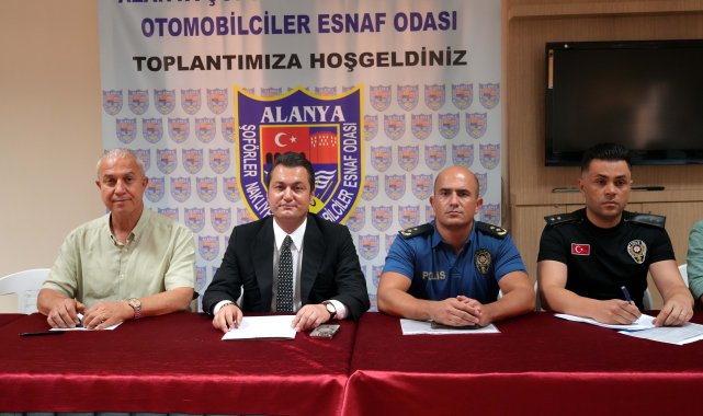 Zabıtadan taksilere sivil takip