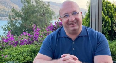 'İlker müdür yakın dostumdur, verdiğim parayı ödemediyse de canı sağ olsun'