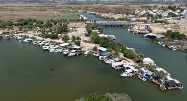 Acısu'da 'konteyner ev' işgali