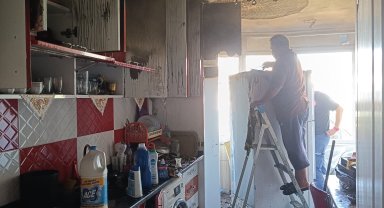 Dairedeki yangın hasara neden oldu