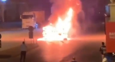 Devrilip alev alan UTV'nin sürücüsü öldü