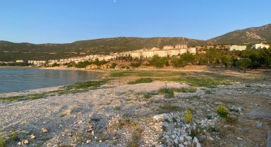 Eğirdir Gölü'nde ekolojik yıkım; sazlıkların kesilmesine tepki