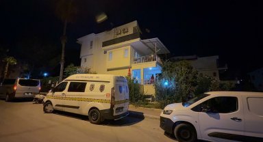 Eski eşini eşarbıyla boğdu