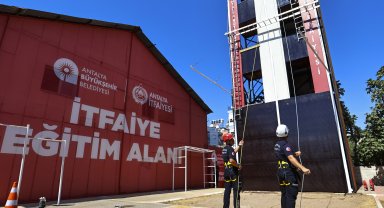 İtfaiye adayları zorlu parkurlarda ter döküyor