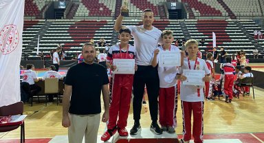 Kemer'e 6 madalyayla döndüler