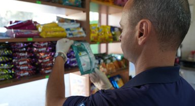 Konyaaltı Belediyesi okul kantinlerini denetliyor