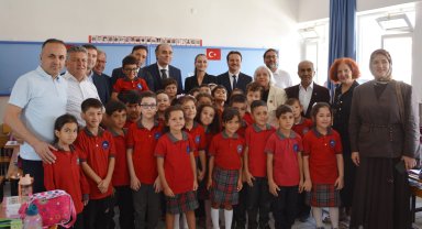 Korkuteli'de İlköğretim Haftası kutlandı