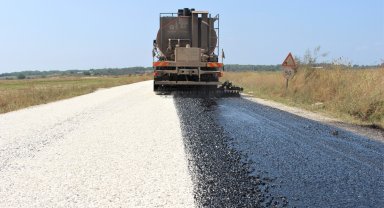 Manavgat'ta grup yolları asfaltlanıyor