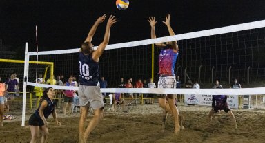 Plaj Voleybolu Halk Turnuvası sona erdi