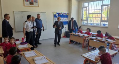 Serik'te İlköğretim Haftası töreni yapıldı