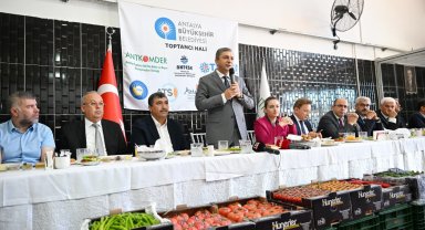 Vali Şahin, halde çalışma saatlerini açıkladı