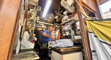 56 yıldır çanta üretiyor