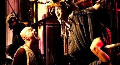 ADT, 'Kuşlar' ile perdeyi açtı