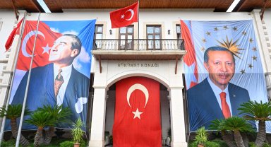 Cumhuriyet'e tanıklık eden Türk bayrağı