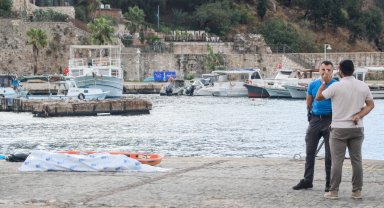 Denizde erkek cesedi bulundu
