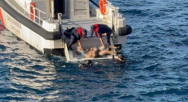 Denizde yüzme maskesi takılı halde cansız bedeni bulundu