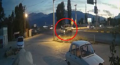 Elmalı'da kaza: 4 yaralı