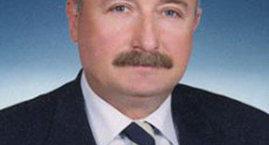 Eski Antalya Valisi Yüksel hayatını kaybetti