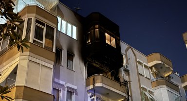 Evde çıkan yangında yaşamını yitirdi, eşi dumandan etkilendi Video eklendi