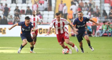Hesap.com Antalyaspor - RAMS Başakşehir FK: 0-4