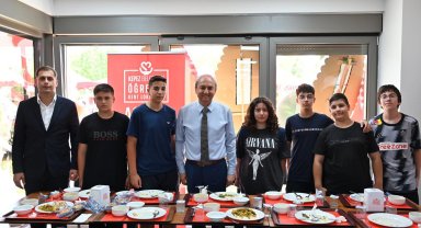 Kepez'in Öğrenci Kent Lokantası'na yoğun ilgi