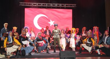 Kumluca'da Cumhuriyet Bayramı etkinliklerle kutlandı