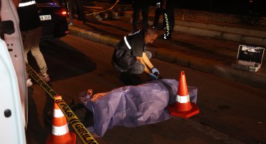 Otomobilin çarptığı yaya hayatını kaybetti