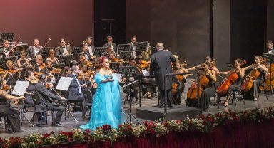 Sezonun ilk prömiyeri: Yevgeni Onegin