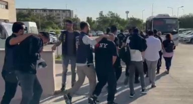 Sosyal medya üzerinden dolandıran 40 şüpheli yakalandı